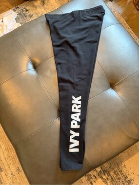 IVY PARK Black Leggings with White Logo